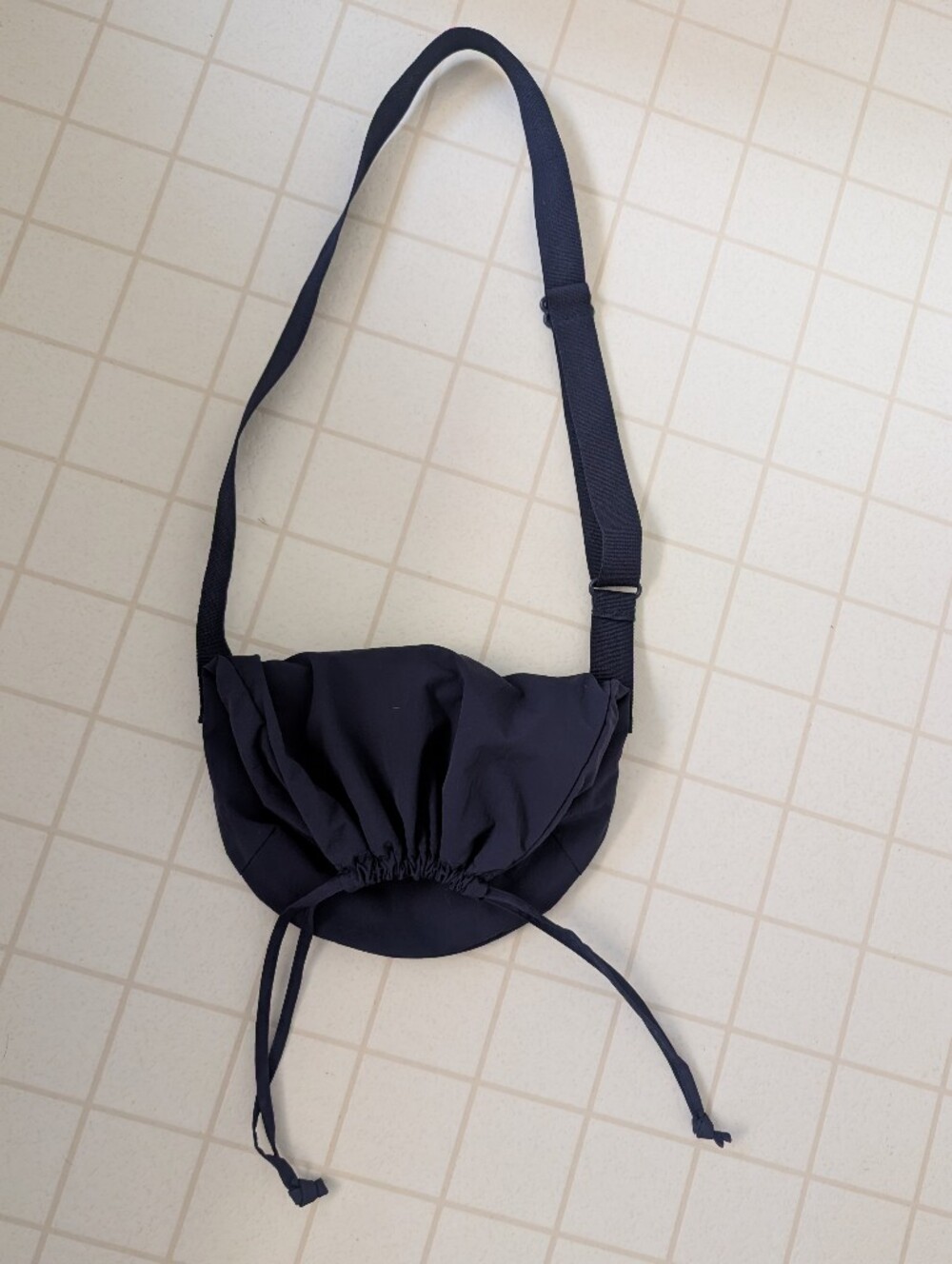UNIQLO U Drawstring Shoulder Bag Navy